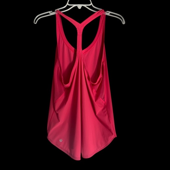 Lululemon tank - Picture 6 of 8